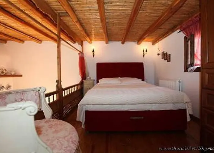 Traditional Studio